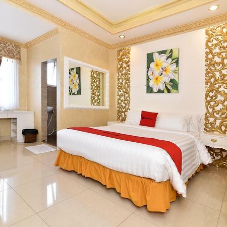 RedDoorz Plus near Discovery Shopping Mall Bali Kuta Lombok Exterior foto
