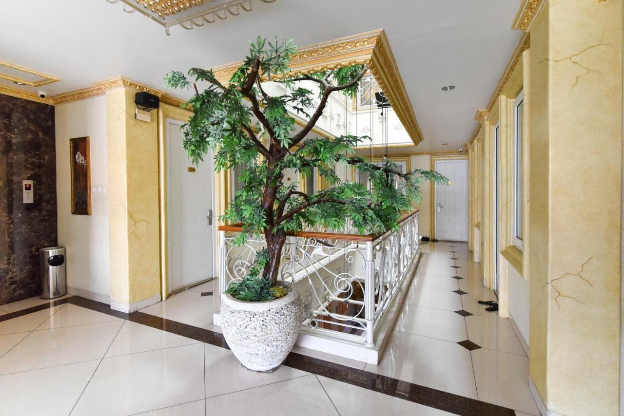 RedDoorz Plus near Discovery Shopping Mall Bali Kuta Lombok Exterior foto